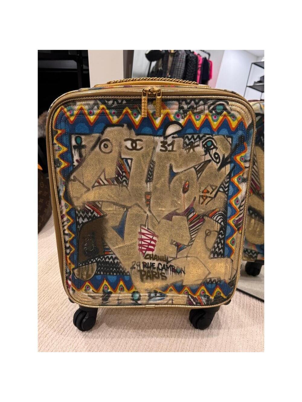 CHANEL - *Authentic* 2019 * *RARE** Pre Fall Graffiti Trolley, Gold/Multi